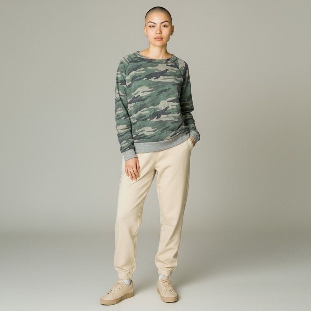 Green gray Cream army Camouflage Long Sleeve Crew Neck Stretchy long sleeve M